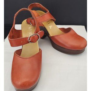 Vintage 1970s Carber Italy Rust Color Leather Platform Mary Jane Clog Size 6